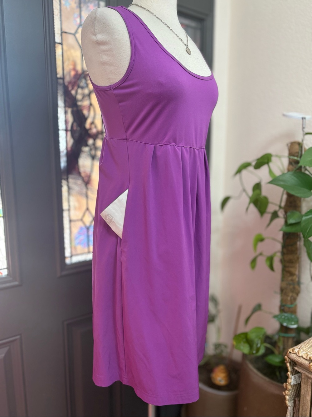 Columbia Marakesh Maven Omni-Shade Sleeveless Scoop Neck Fuchsia Dress | Size M - Picture 4 of 10